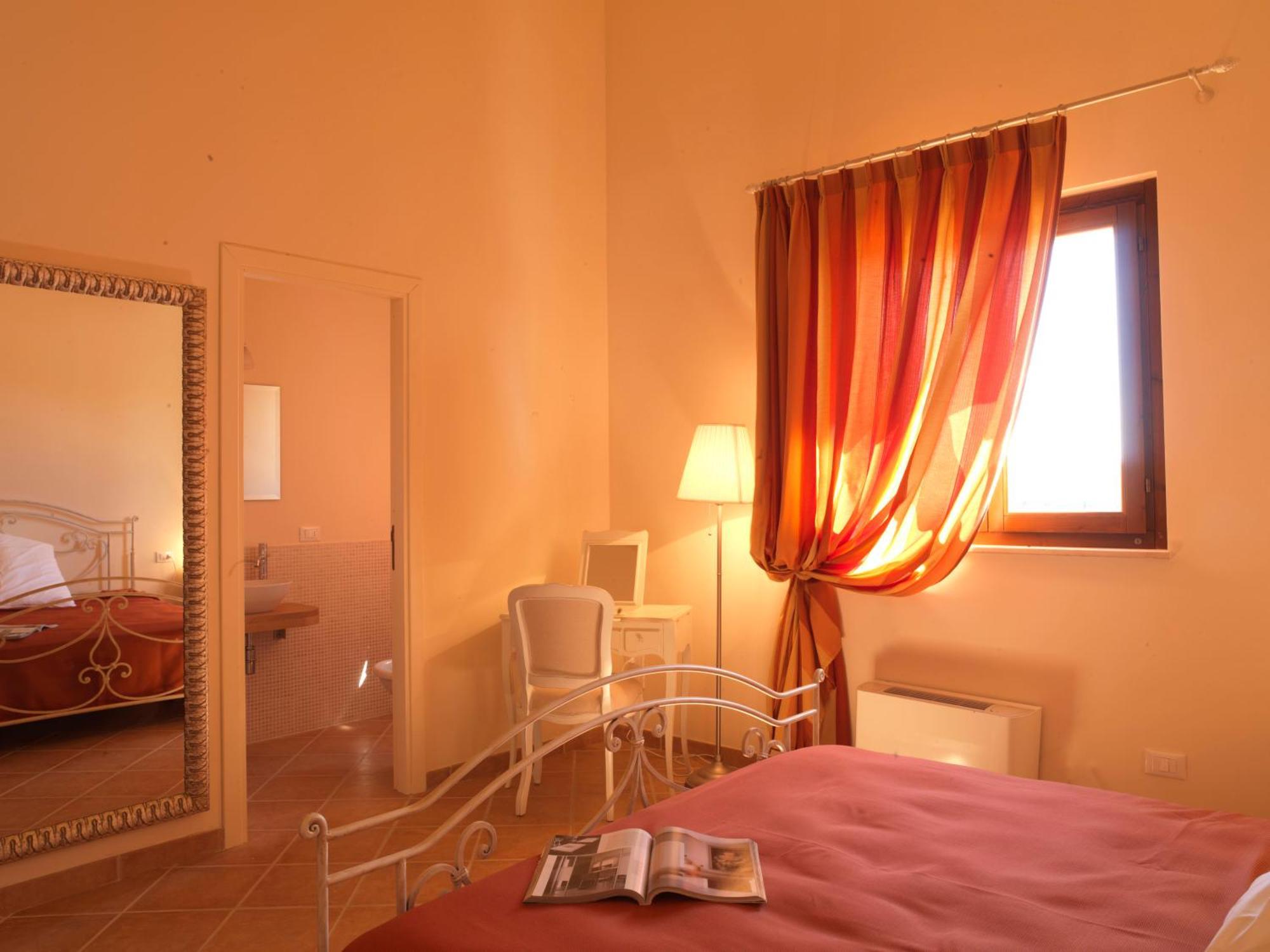 Contado San Lorenzo B&B And Wine Castilenti Экстерьер фото